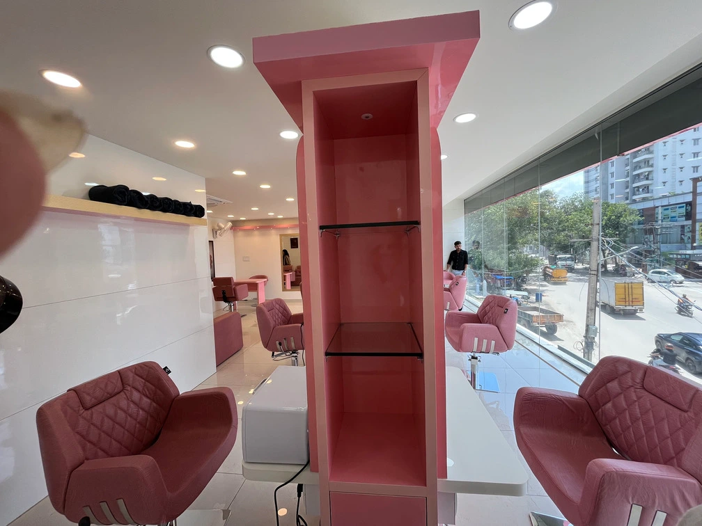 Men's Grooming Studio
