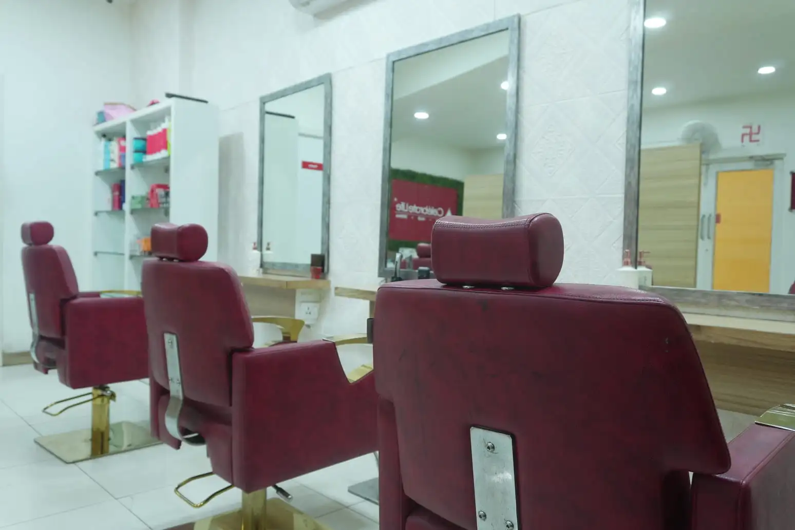 Salon in an Apartment